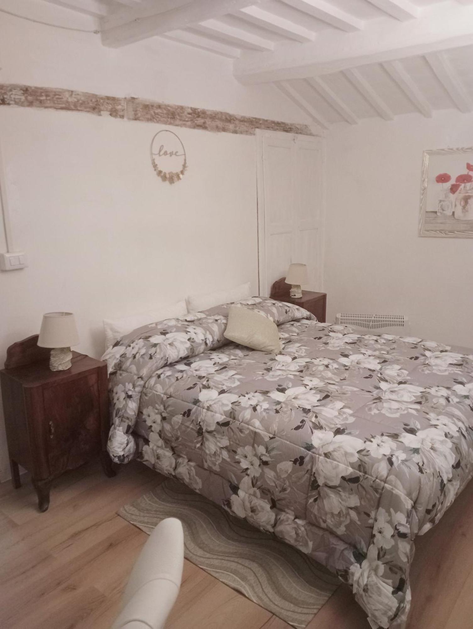 Il Giardino Dei Sogni Bed & Breakfast Montefortino ภายนอก รูปภาพ